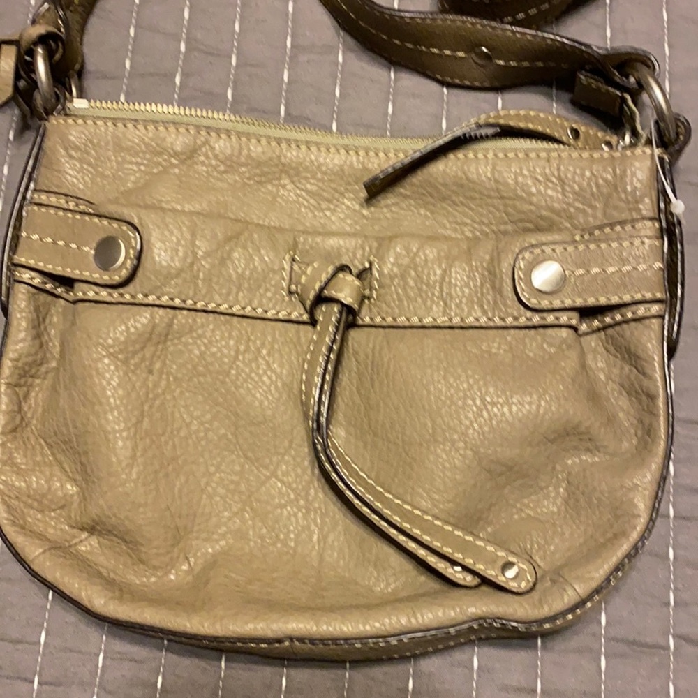 Fossil Purse New with plastic tag taupe color